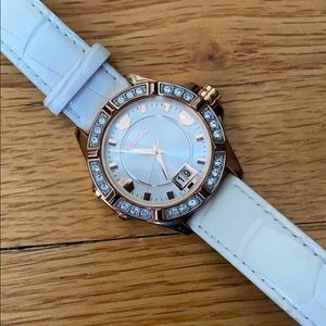 White & Rose Gold Seiko Watch